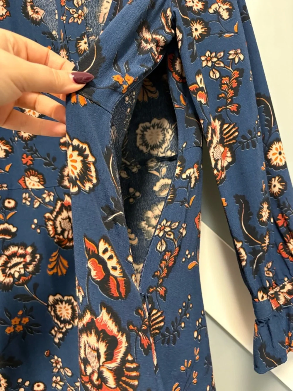 Anthropologie- Sanctuary Blue Floral V-Neck Mini Dress - Picture 8 of 10